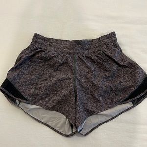 Lululemon Hotty Hot Shorts Size 8 Tall